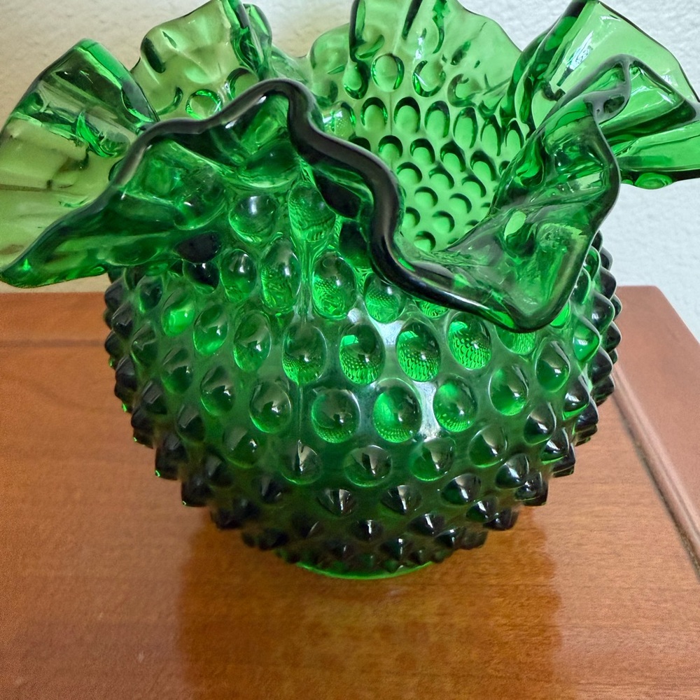 Green Fenton Hobnail Glass Vase